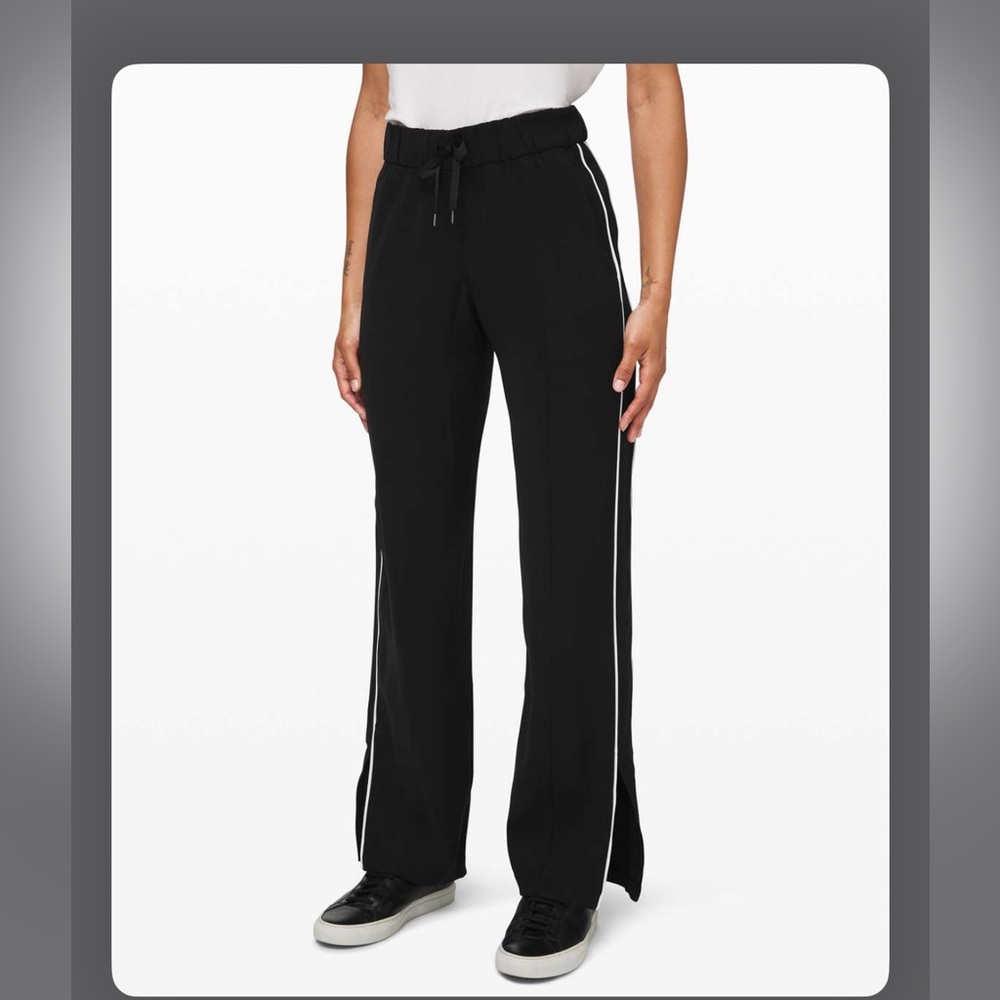Lululemon On the Right Track Pant